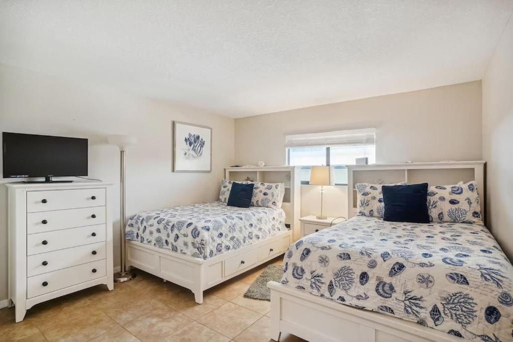 Beach Palms- Unit 102 Aparthotel Clearwater Beach Bagian luar foto