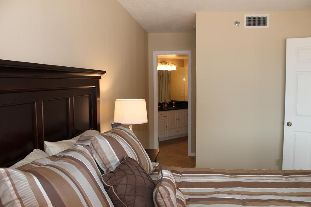 Beach Palms- Unit 102 Clearwater Beach Bagian luar foto